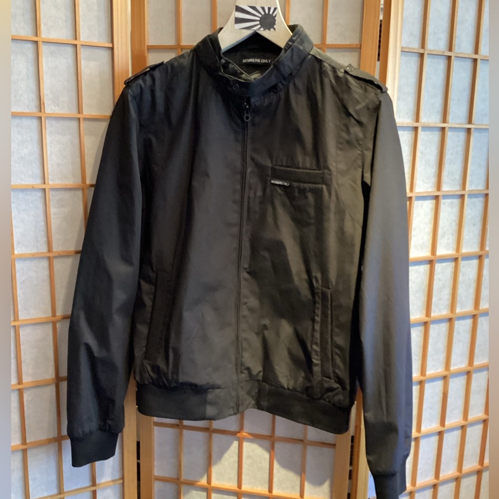 Members Only Classic Iconic Racer Jacket 3M1131 Men's Size Medium